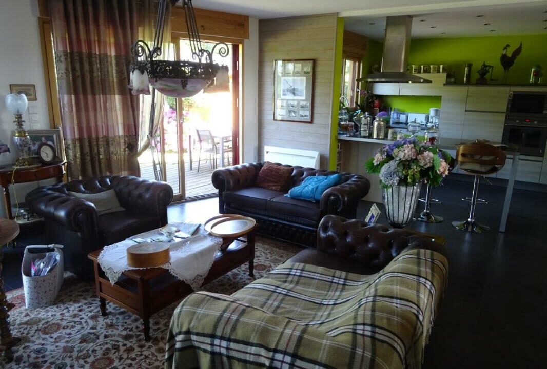 53079-1387-17092025-165132-4