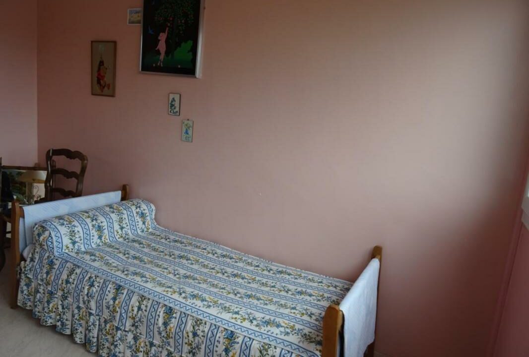 53079-1376-06102025-111142-4