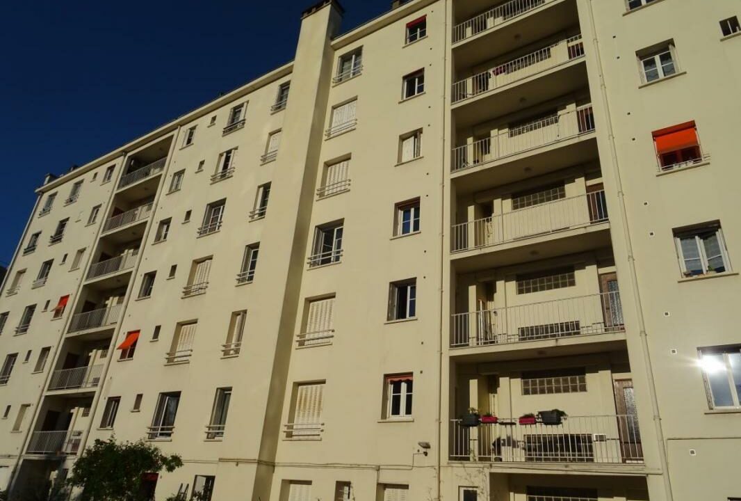 53079-1384-27102025-205654-2