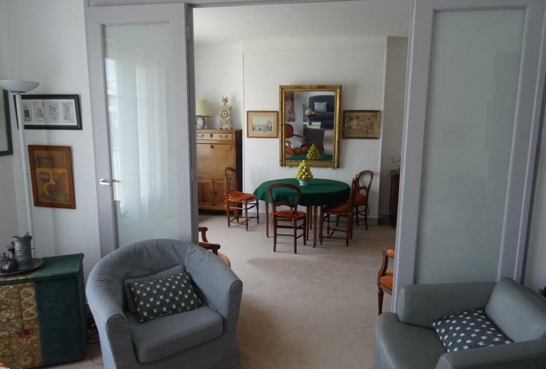 53079-1384-27102025-205654-3