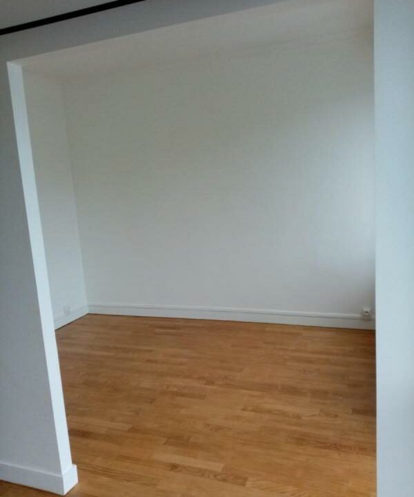 53079-L377-27102025-174609-3