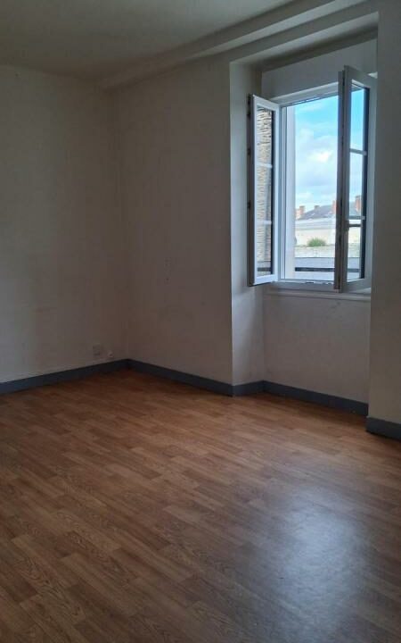 53079-L379-27102025-174610-2