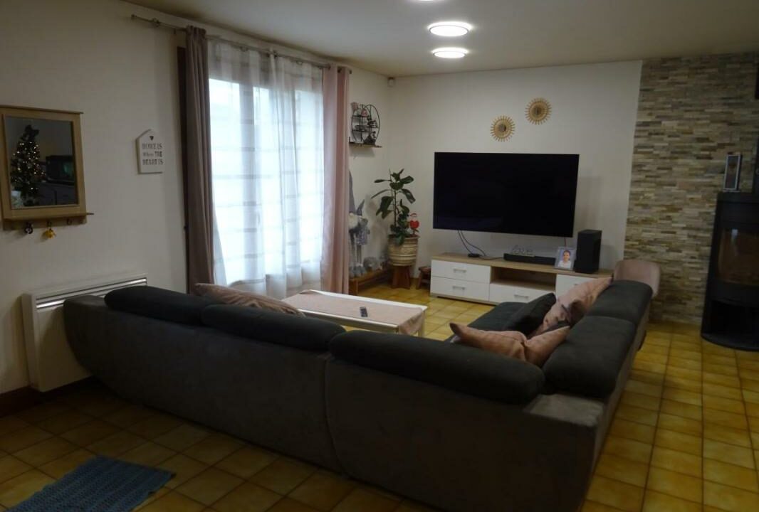 53079-1390-16122025-195005-2