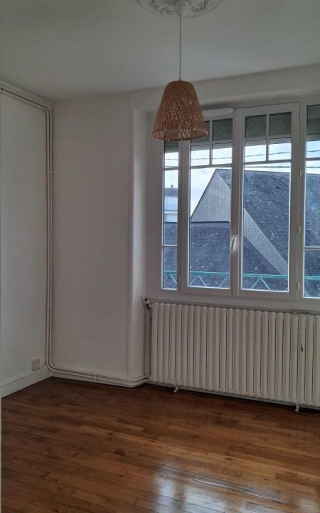 53079-L383-11122025-140047-2