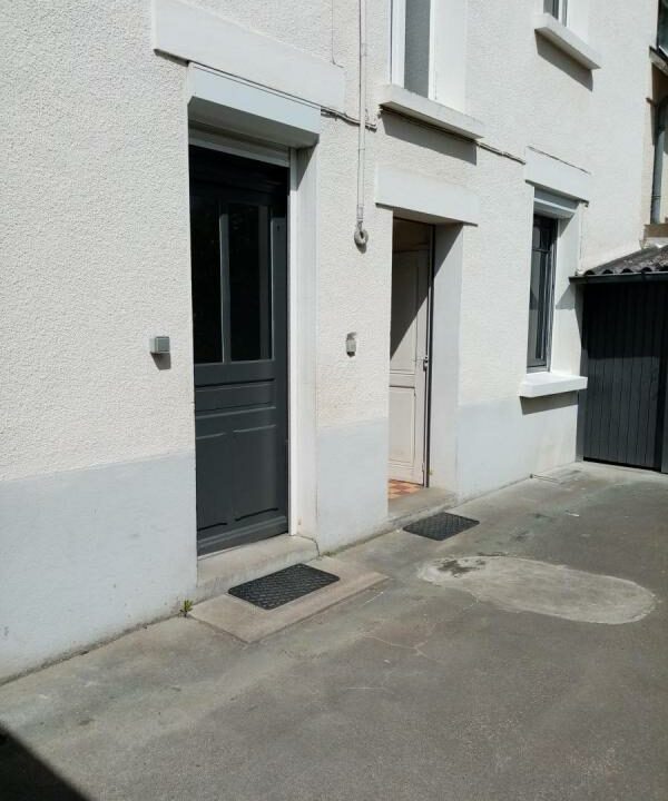 53079-L383-11122025-140047-7