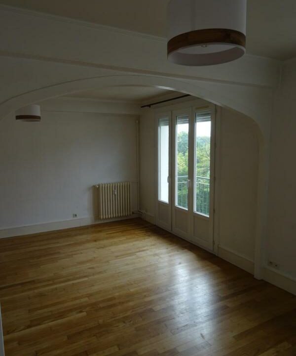 53079-1393-17042026-162653-3